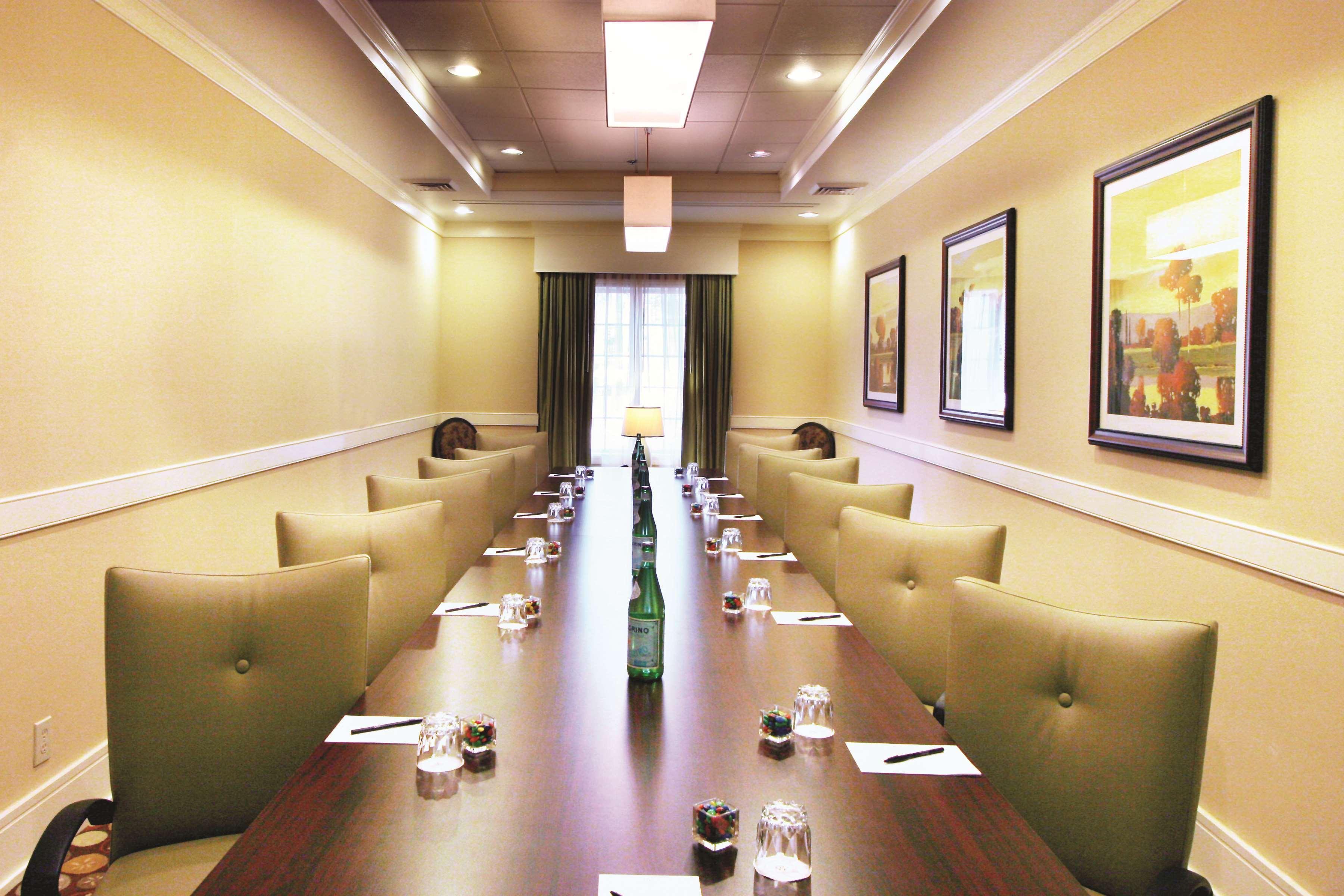Doubletree Suites By Hilton At The Battery Atlanta Smyrna Extérieur photo