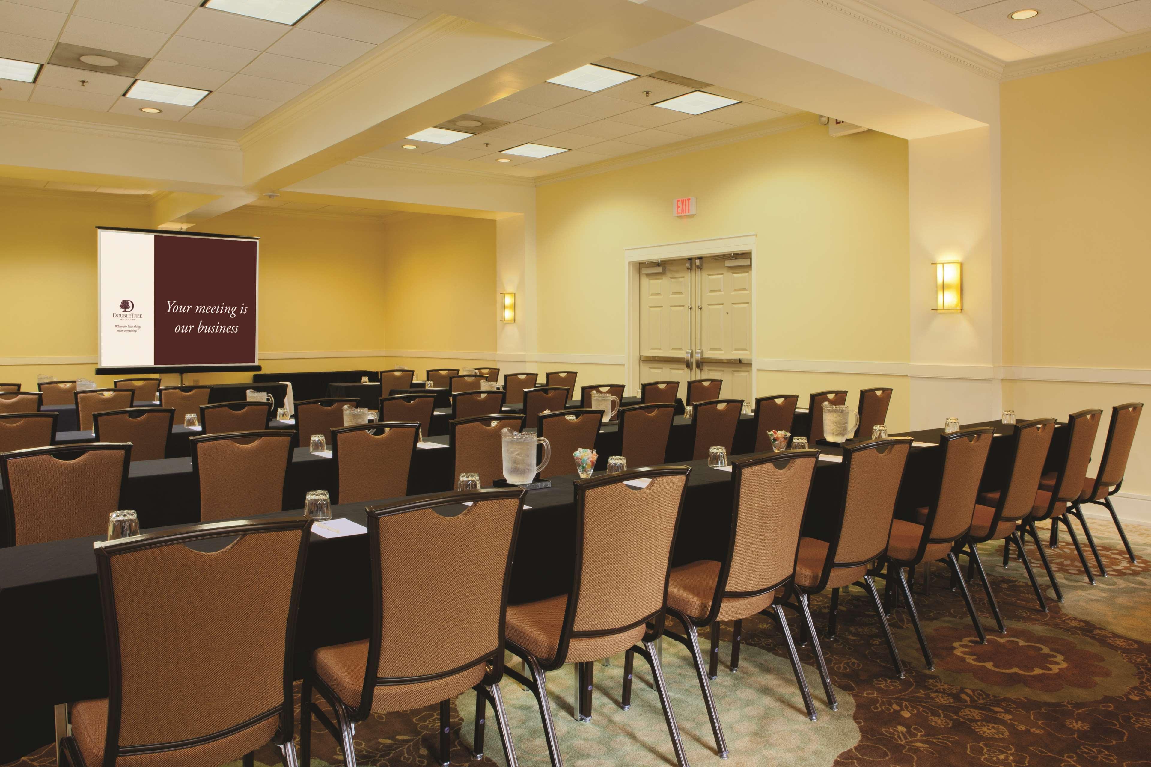 Doubletree Suites By Hilton At The Battery Atlanta Smyrna Extérieur photo