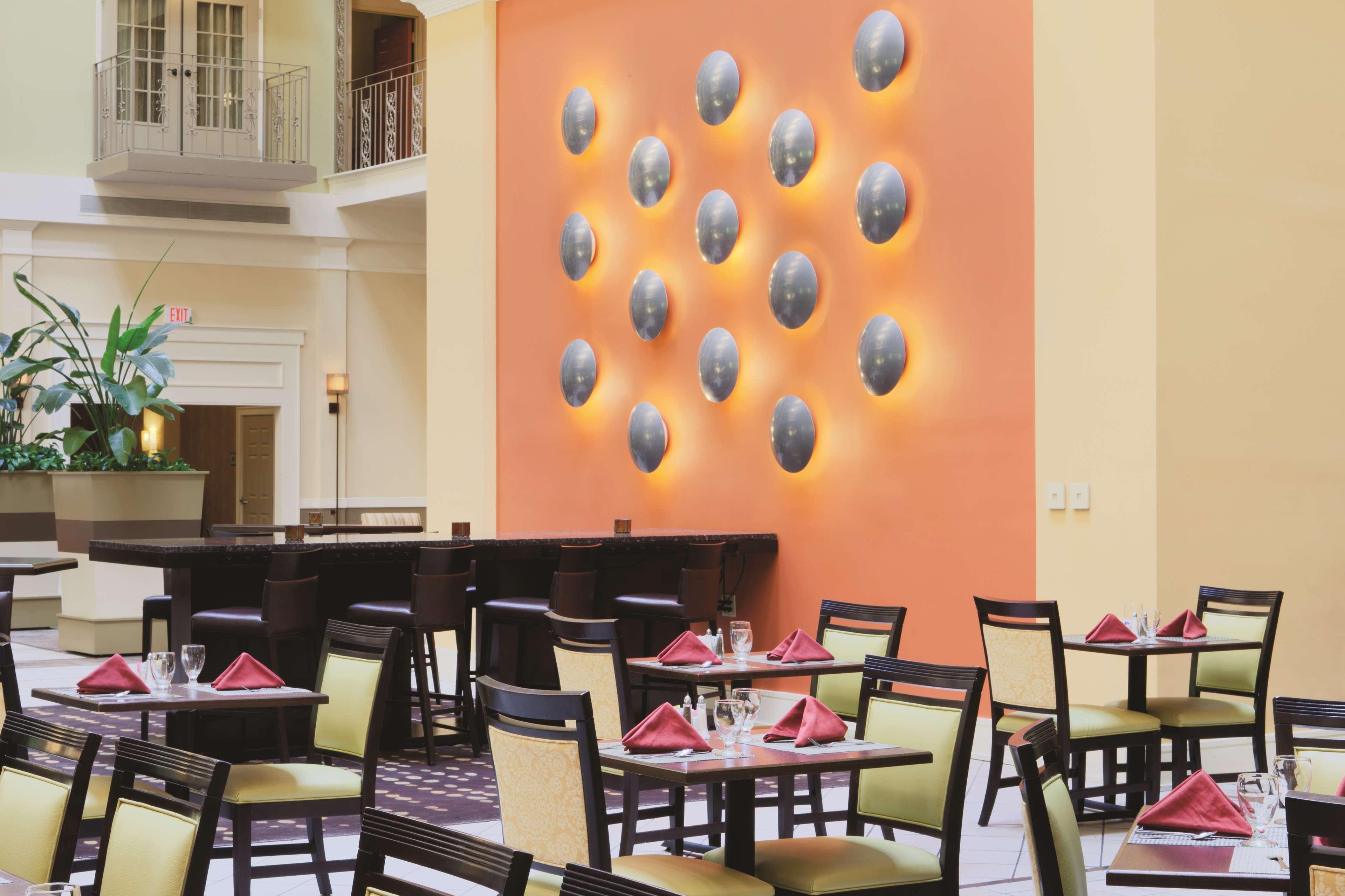 Doubletree Suites By Hilton At The Battery Atlanta Smyrna Extérieur photo