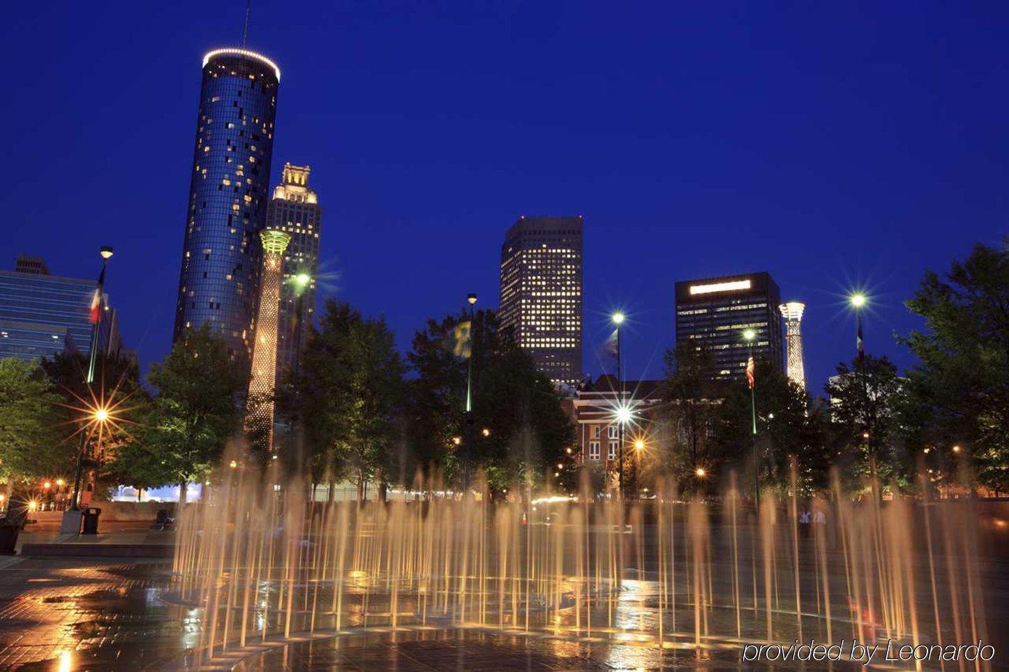 Doubletree Suites By Hilton At The Battery Atlanta Smyrna Commodités photo